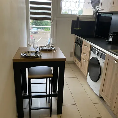 Appartement De 52 M ,Lumineux Et Spacieux Sens Exterior foto