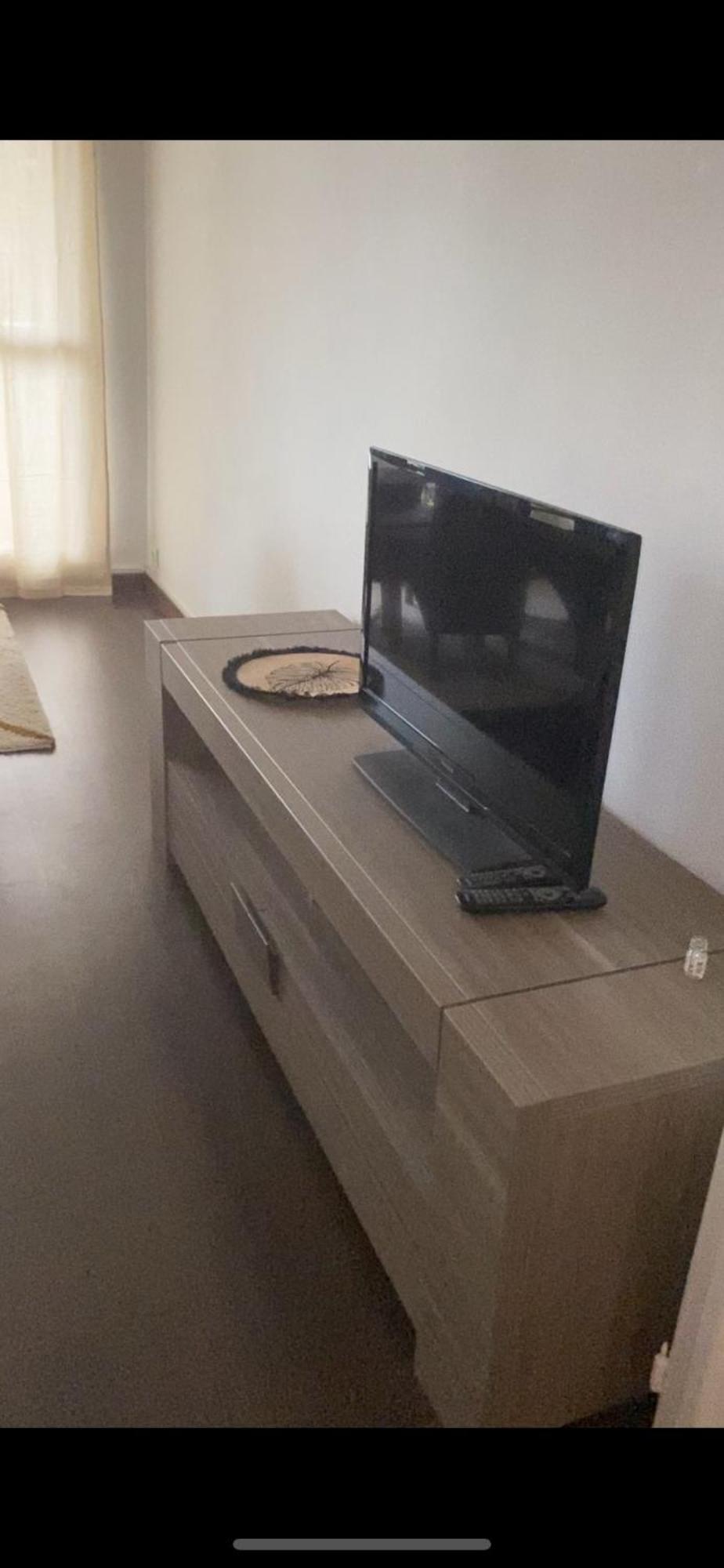 De 52 M ,lumineux Et Spacieux Apartment Sens