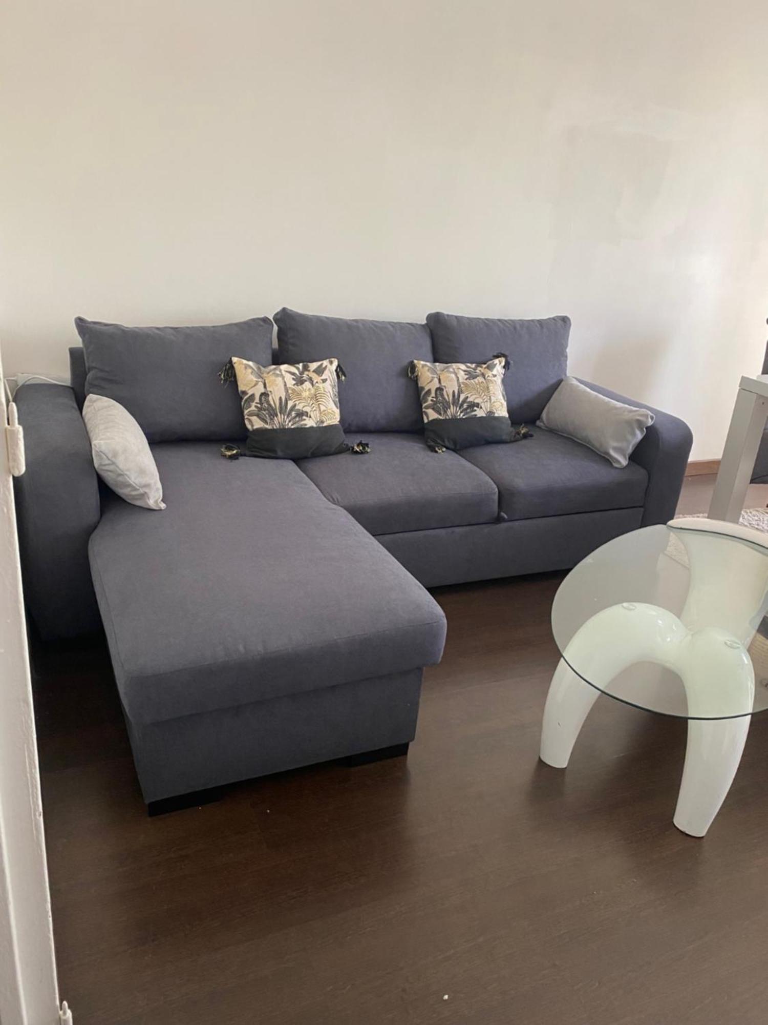Apartment De 52 M ,lumineux Et Spacieux *